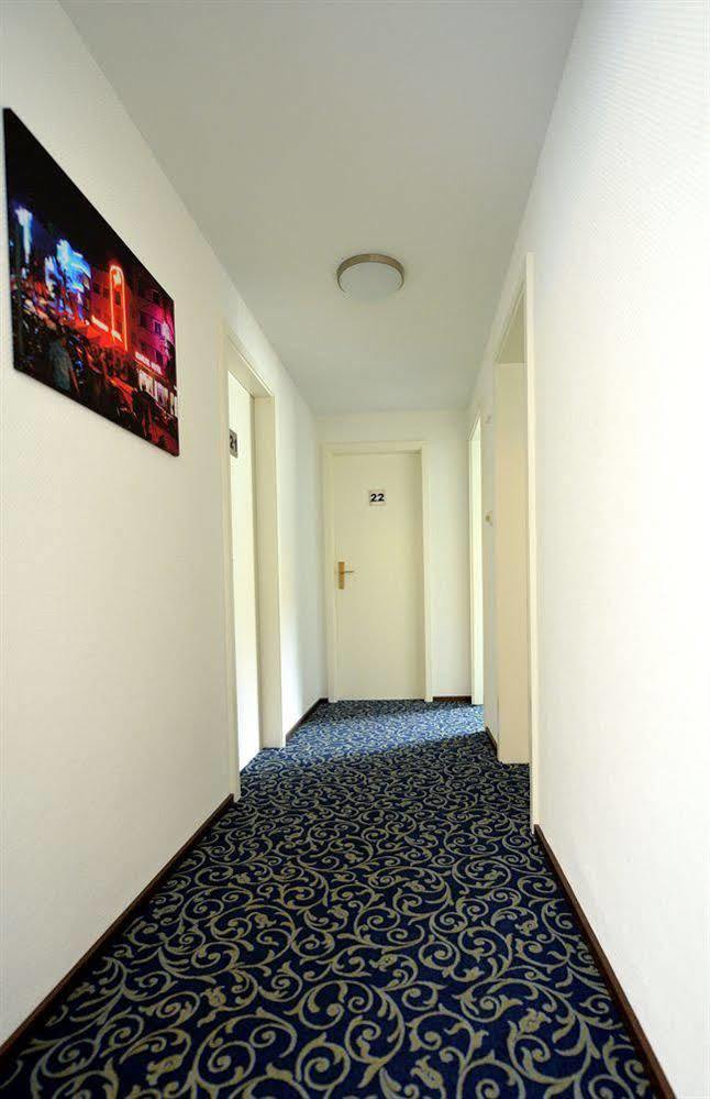Hotel Beer 2*